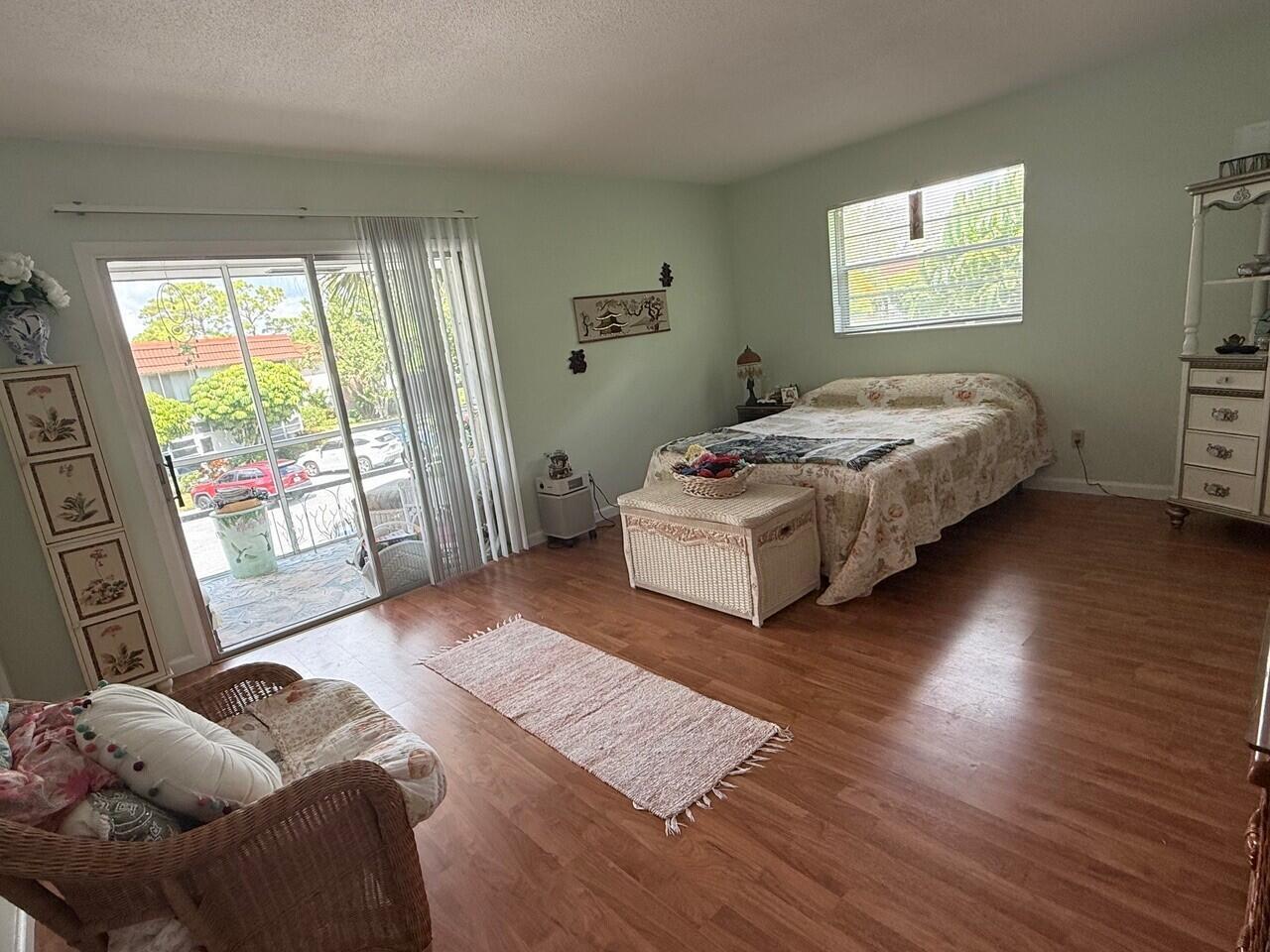 VISTA PINES CONDO - Residential