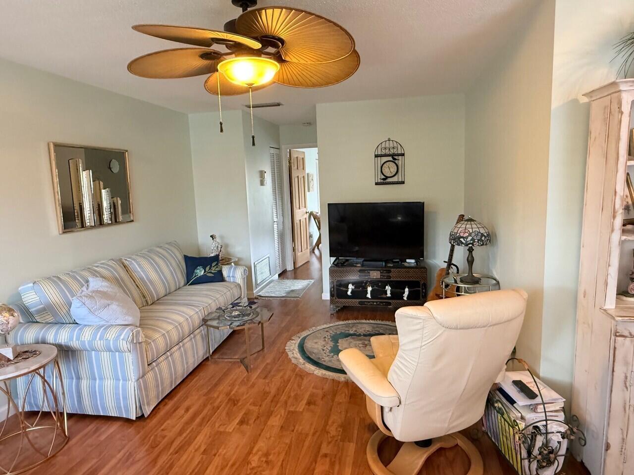 VISTA PINES CONDO - Residential