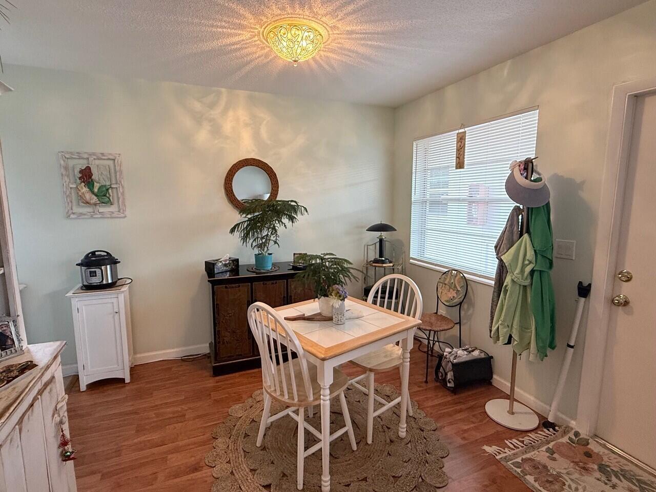 VISTA PINES CONDO - Residential