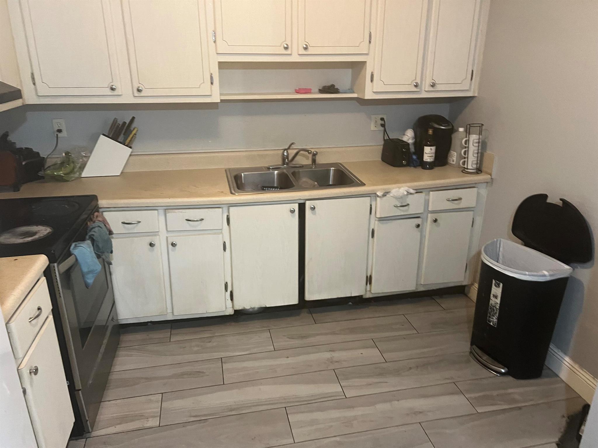810 Lake Shore Drive 39