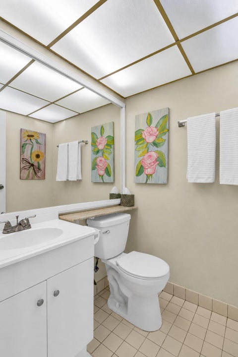 Tiny photo for 359 Saxony Trail #H, Delray Beach, FL 33446 (MLS # B26054313)