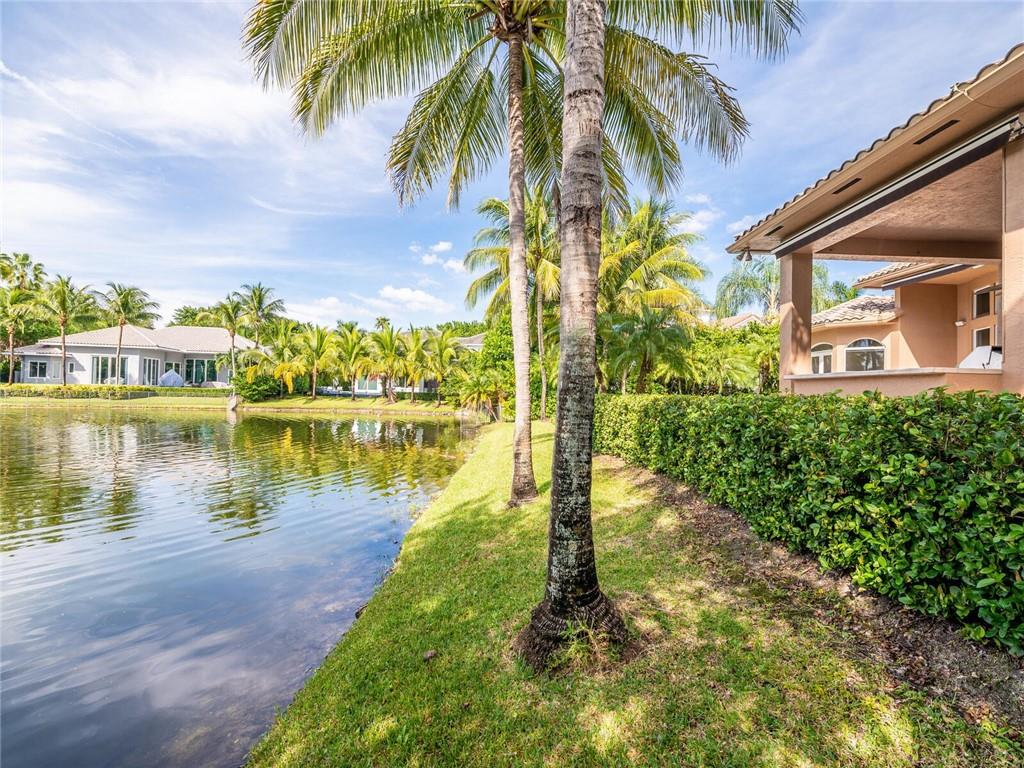 Hawks Landing - Enclave - Residential