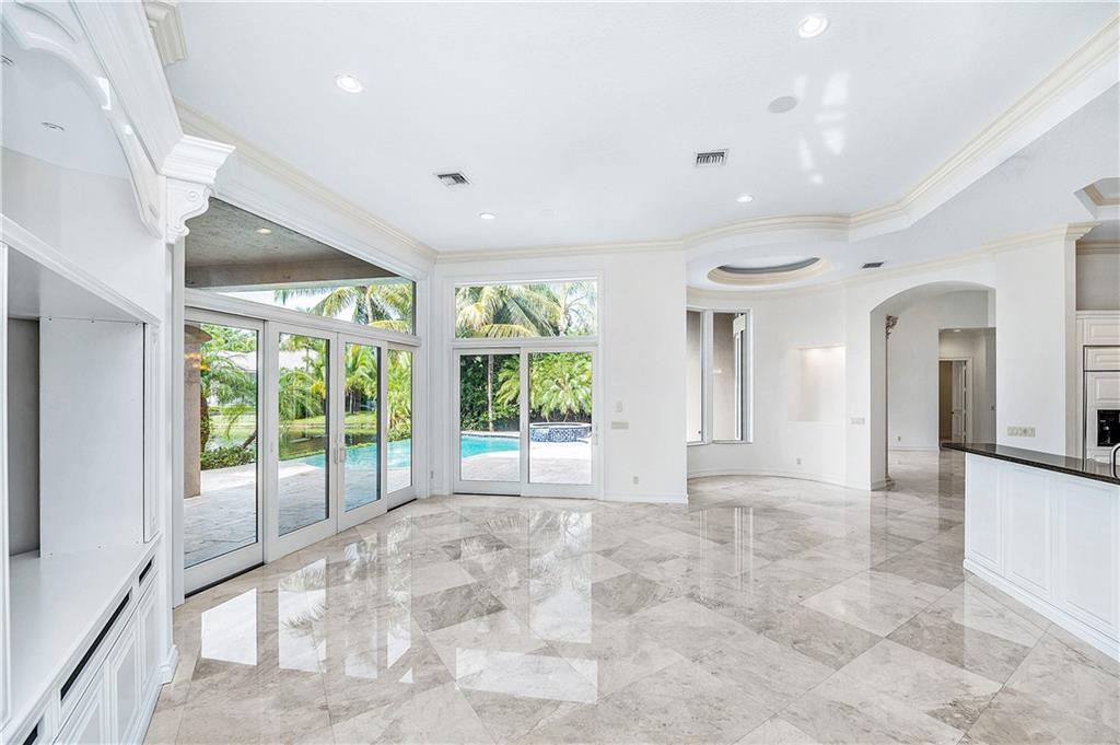 Hawks Landing - Enclave - Residential
