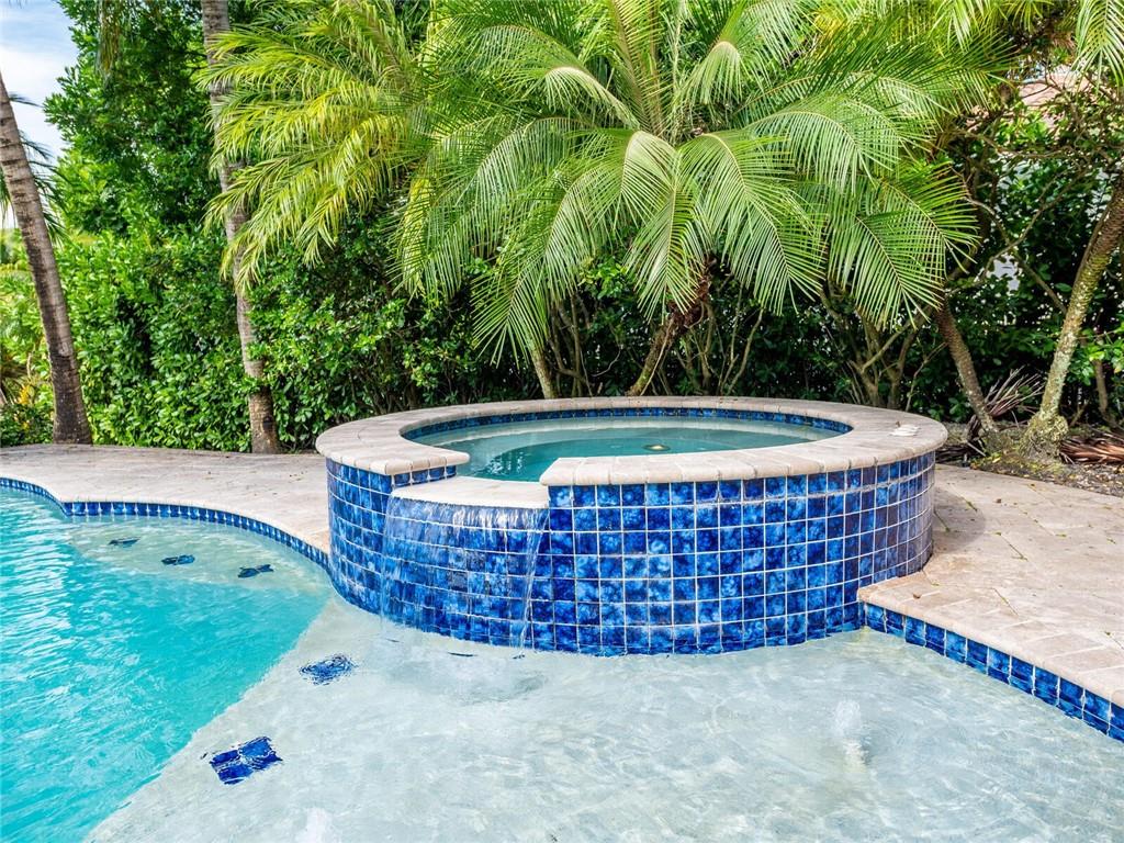 Hawks Landing - Enclave - Residential