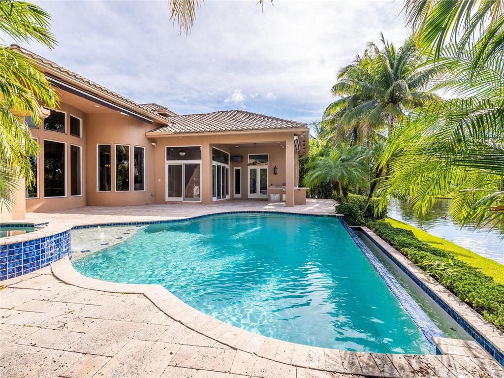 Hawks Landing - Enclave - Residential
