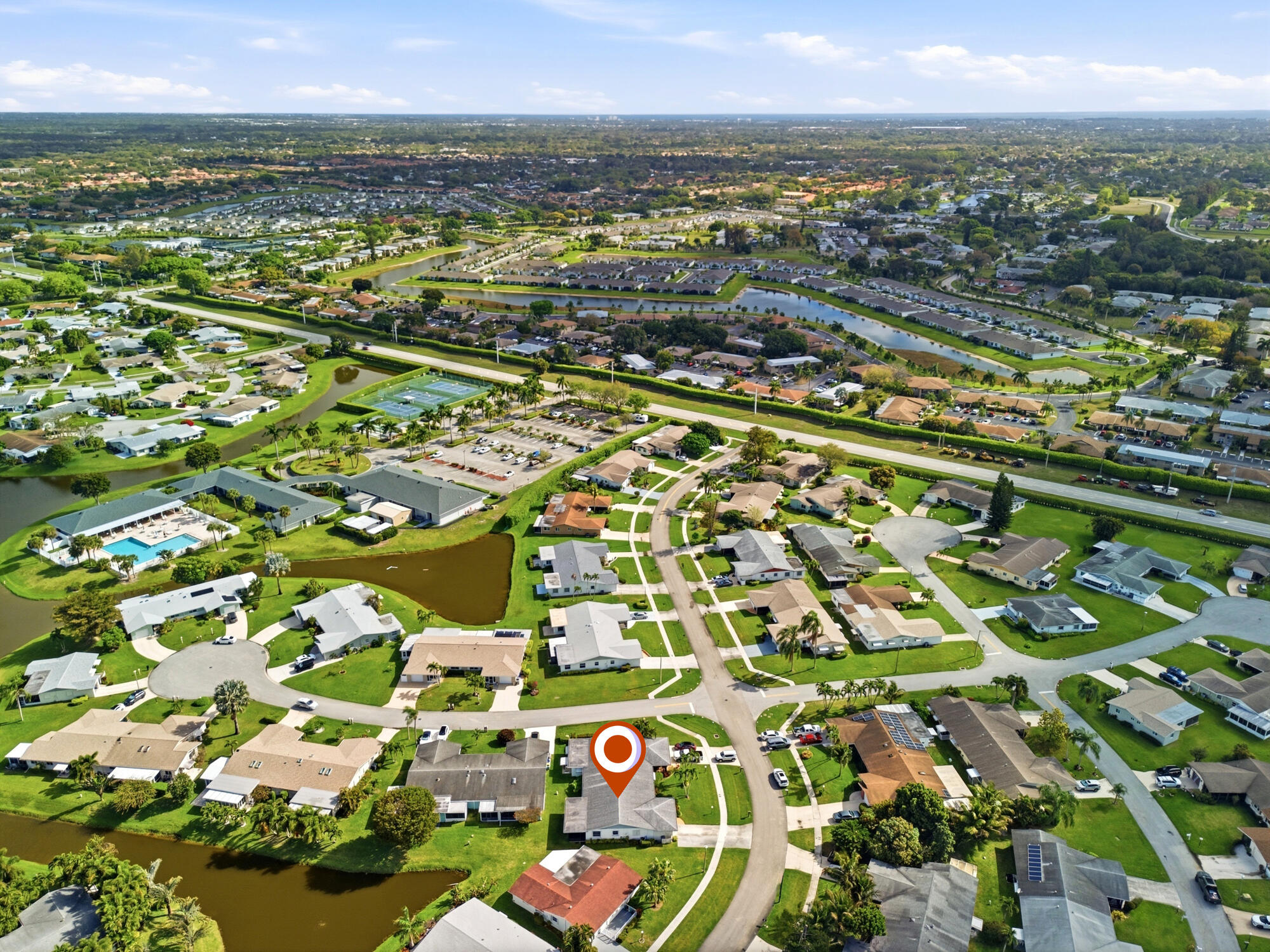 DELRAY VILLAS 4/5 - Residential