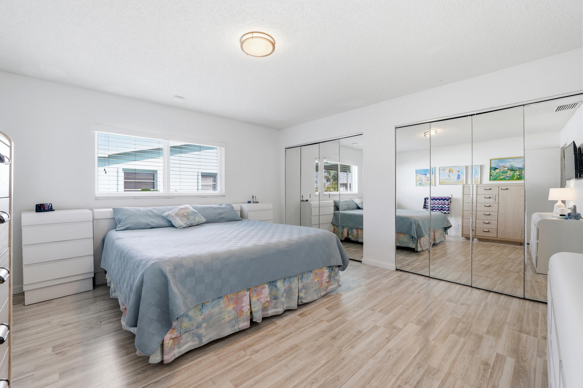 DELRAY VILLAS 4/5 - Residential