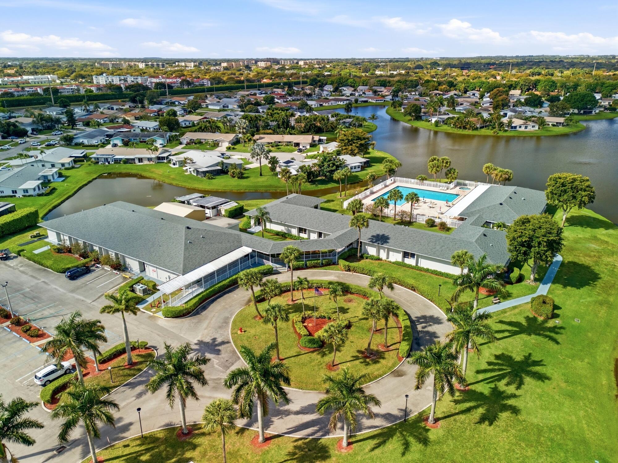 DELRAY VILLAS 4/5 - Residential