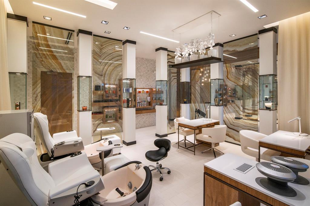 ADDISON RESERVE - Residential