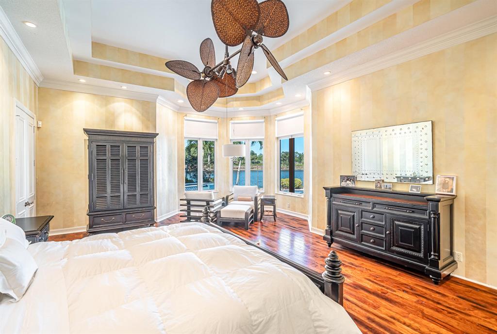 ADDISON RESERVE - Residential