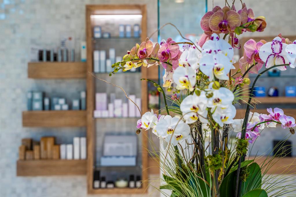 ADDISON RESERVE - Residential