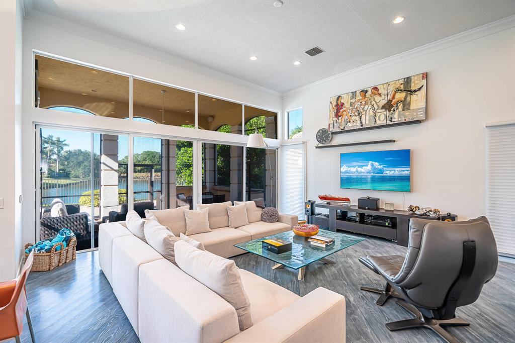 ADDISON RESERVE - Residential