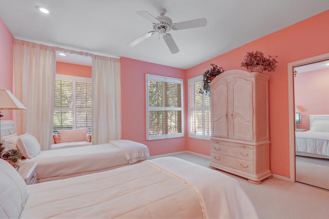 FRENCHMANS CREEK - Residential