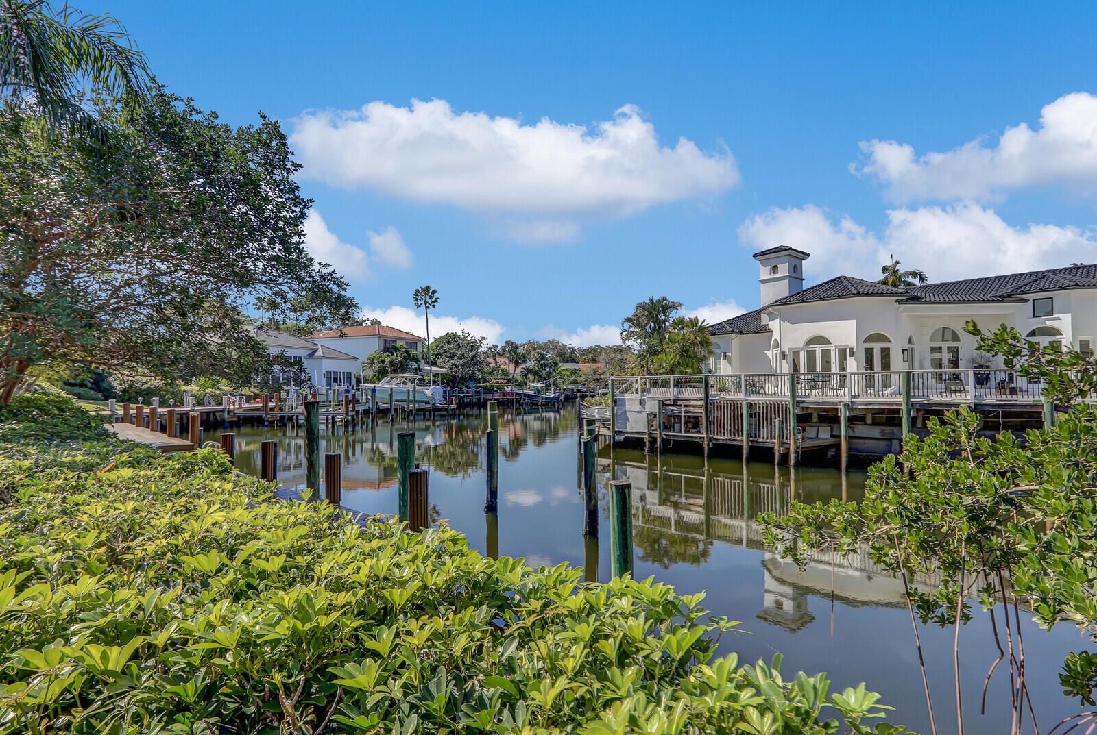 2499 Marseilles Drive