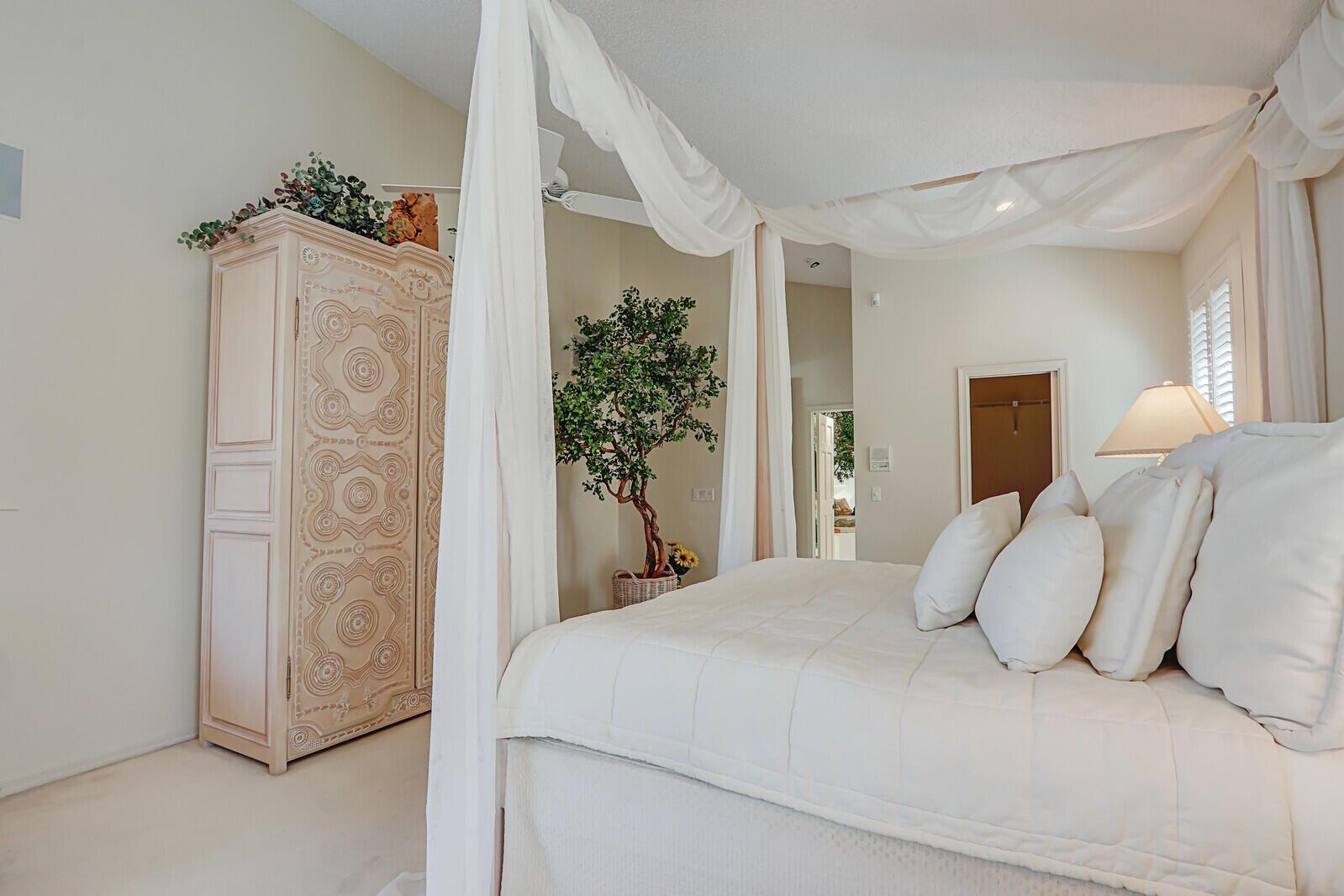 FRENCHMANS CREEK - Residential