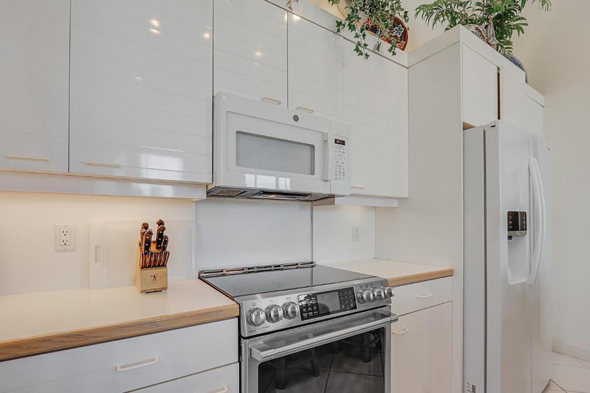 FRENCHMANS CREEK - Residential