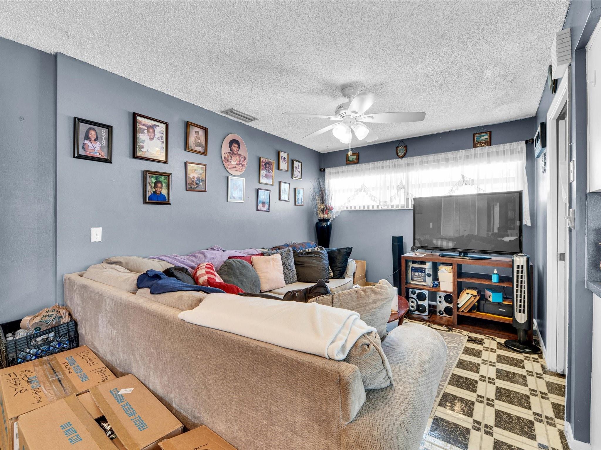 Sunrise Golf Village Sec - Residential