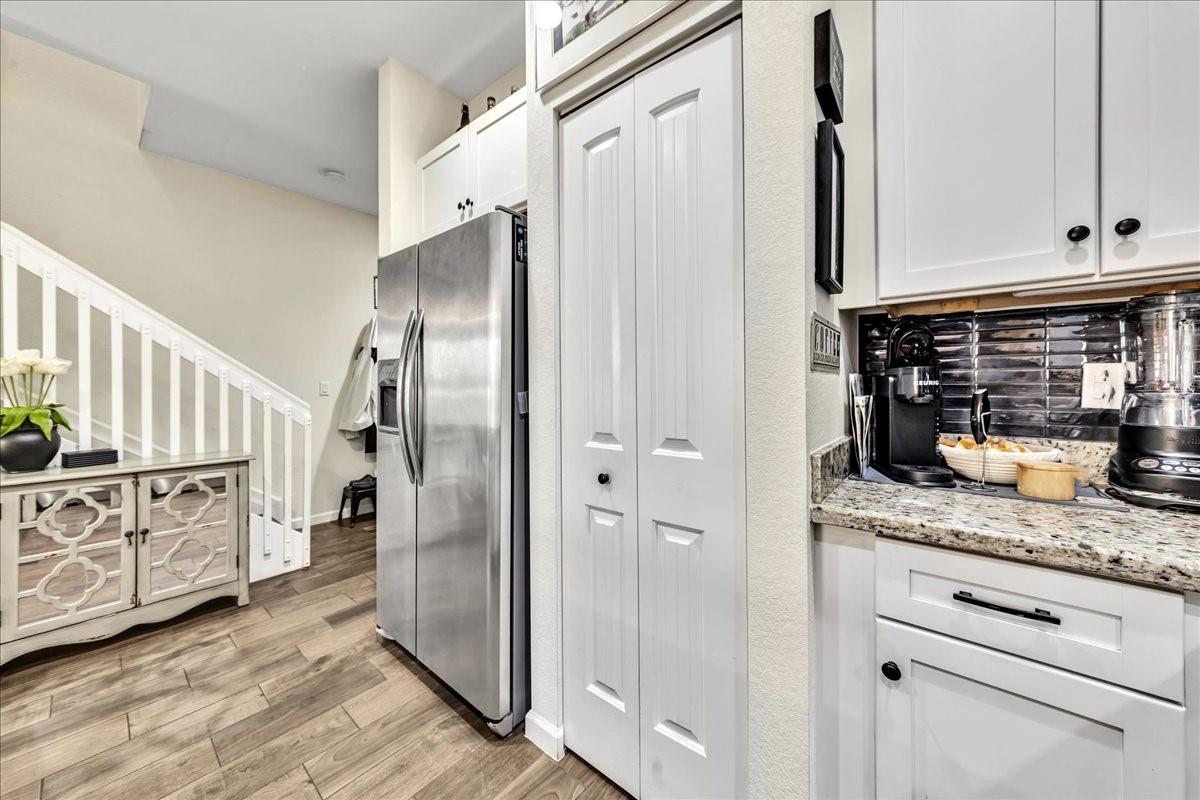 366 SE 1st Dr, Deerfield Beach, FL, 33441/$429,850 4 366 SE 1st Dr