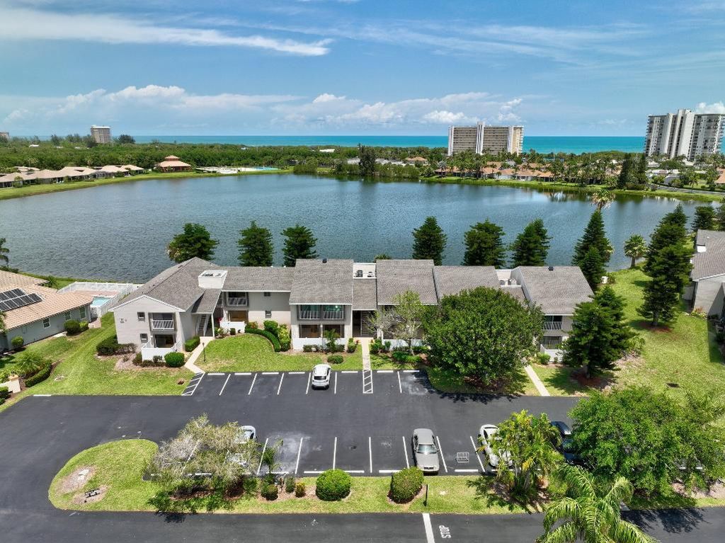 Photo of 3218 S Lakeview Circle #7-206, Hutchinson Island, FL 34949 (MLS # R10924736)