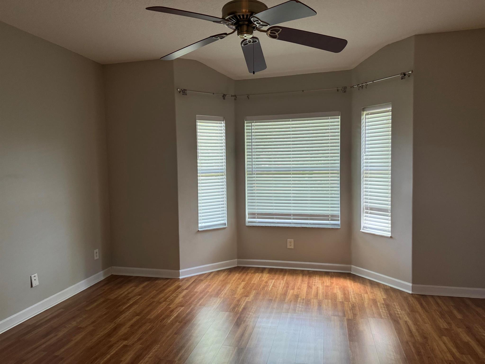 KENWOOD VILLAGE PD SUBDIVISION - Residential Lease