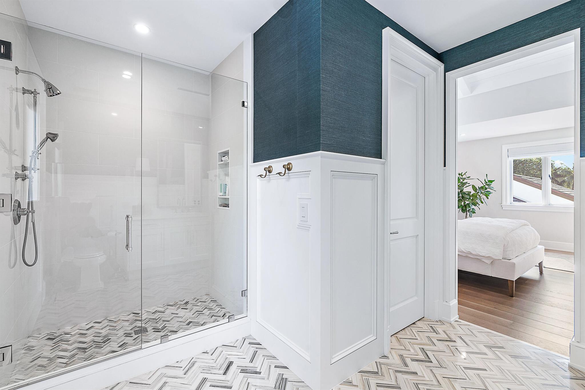 Admirals Cove - Residential