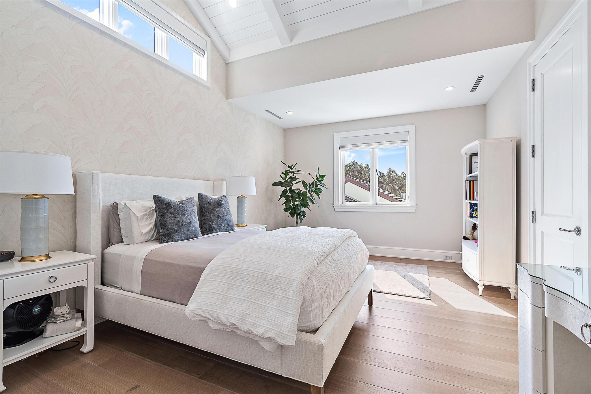 Admirals Cove - Residential