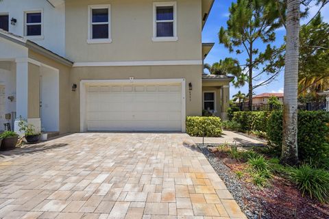 Tiny photo for 6993 Pines Circle, Coconut Creek, FL 33073 (MLS # B26039333)