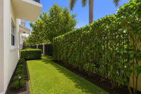 Tiny photo for 6993 Pines Circle, Coconut Creek, FL 33073 (MLS # B26039333)