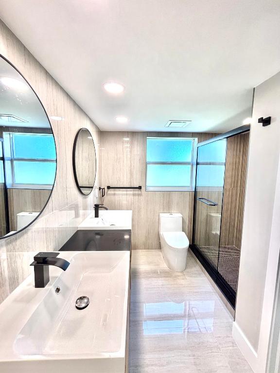 PALM-AIRE COUNTRY CLUB - Residential