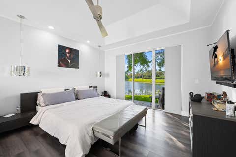 Tiny photo for 980 Bel Aire Drive West, Pembroke Pines, FL 33027 (MLS # B26037099)