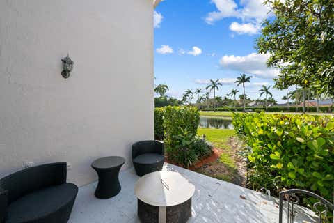 Tiny photo for 980 Bel Aire Drive West, Pembroke Pines, FL 33027 (MLS # B26037099)