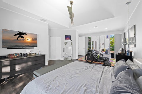 Tiny photo for 980 Bel Aire Drive West, Pembroke Pines, FL 33027 (MLS # B26037099)