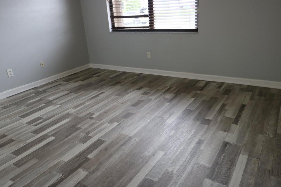 : PORT ST LUCIE SECTION 9 - Residential