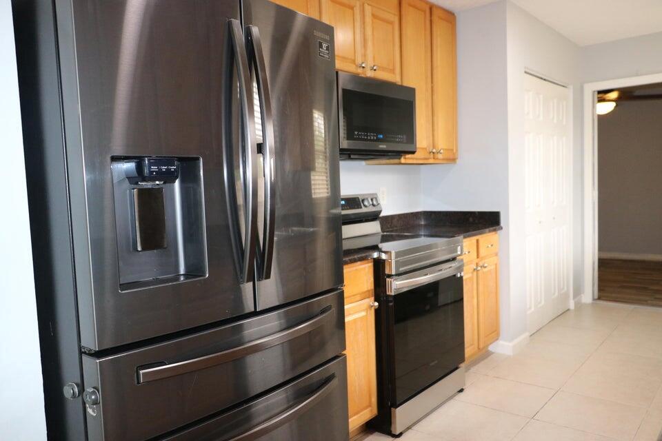 : PORT ST LUCIE SECTION 9 - Residential