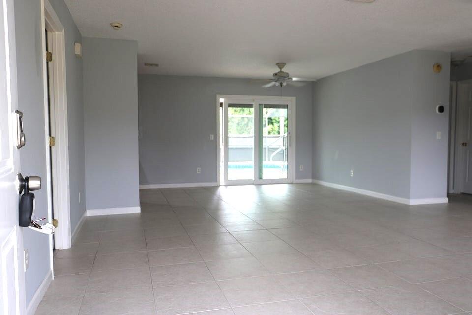 : PORT ST LUCIE SECTION 9 - Residential