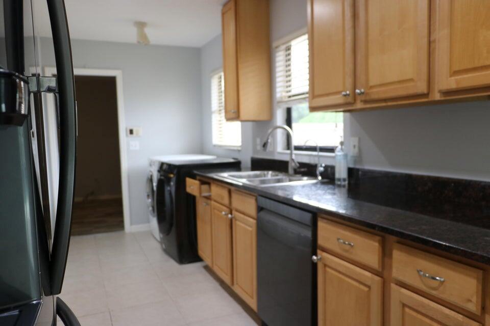 : PORT ST LUCIE SECTION 9 - Residential