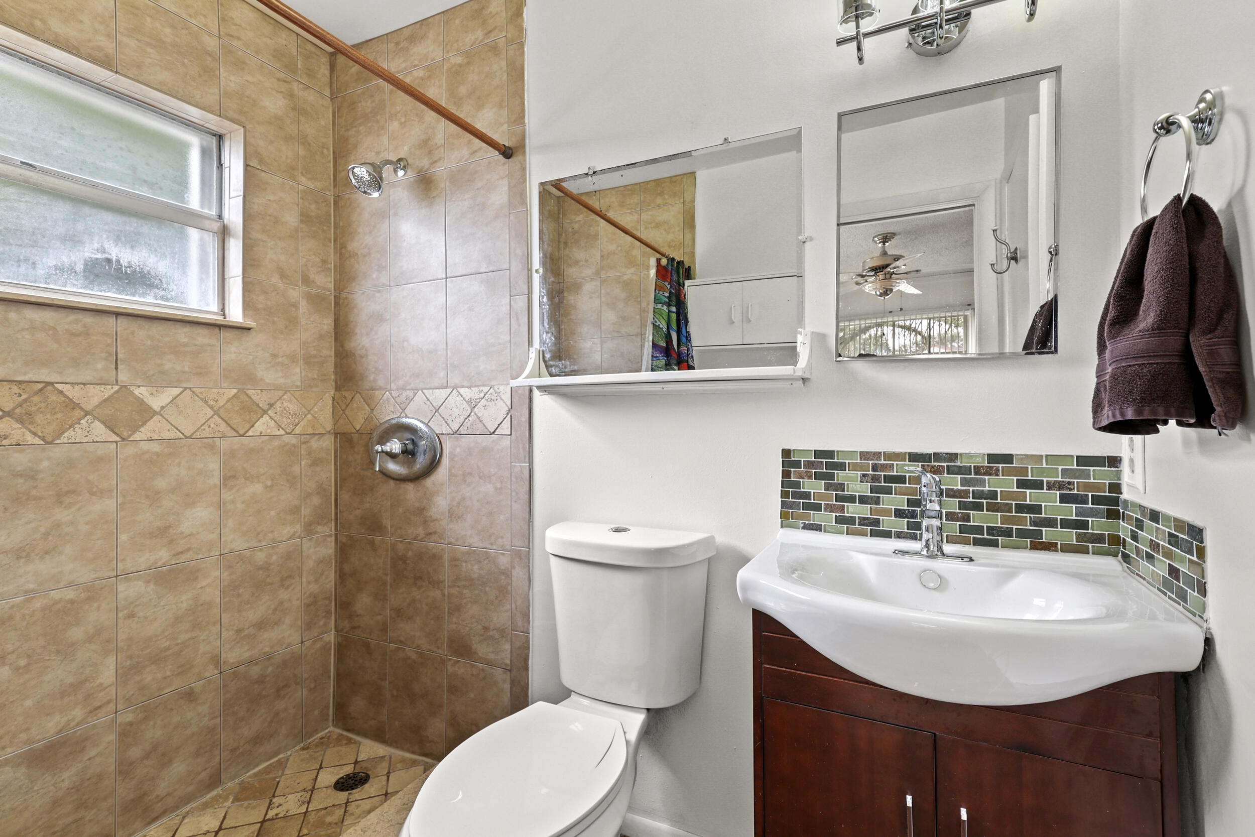 COUNTRYWOOD 3 - Residential