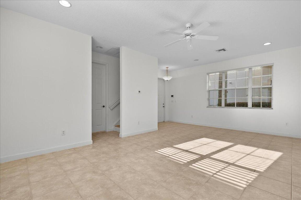 EVERGRENE PCD 4 - Residential Lease