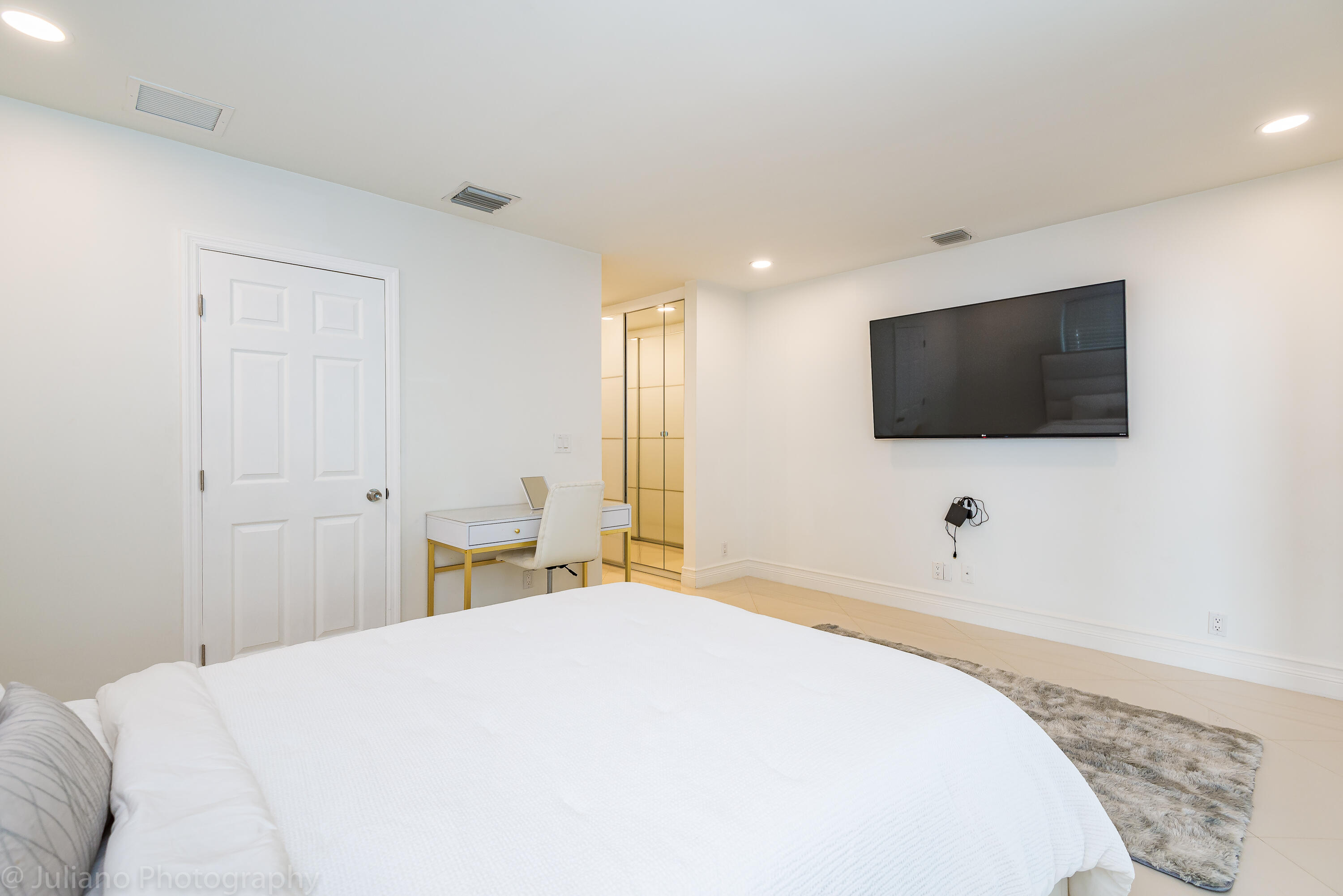 SUNSET EAST SECOND SECTION - Residential Lease