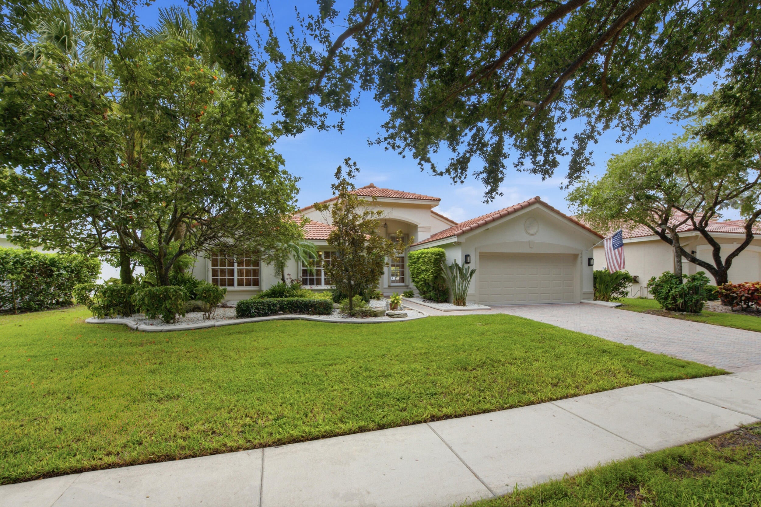7417 Lahana Circle