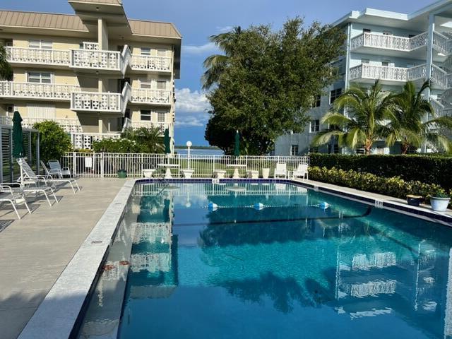 LANDINGS CONDO LT - Residential Lease