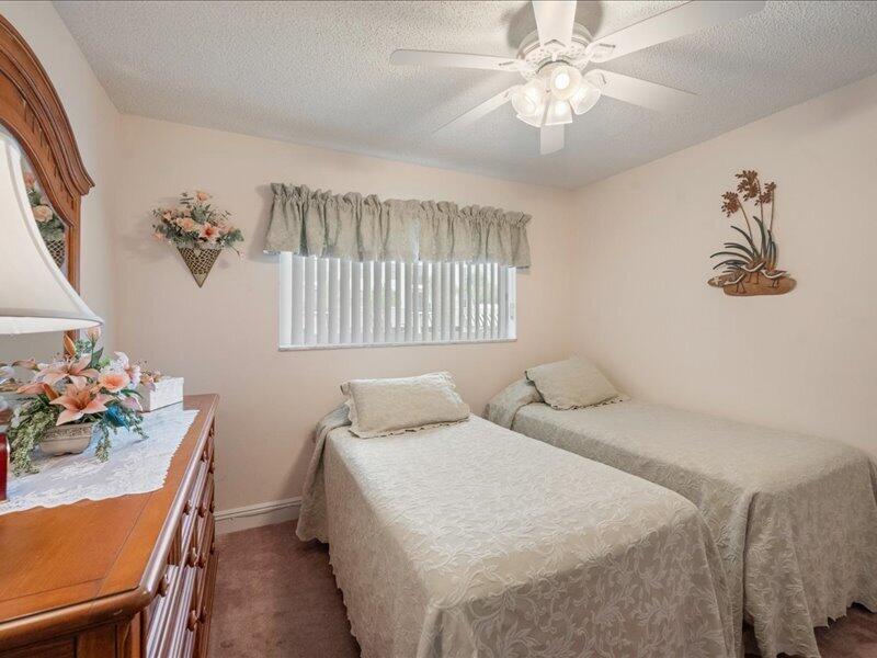 SNUG HARBOR GARDENS CONDO - Residential