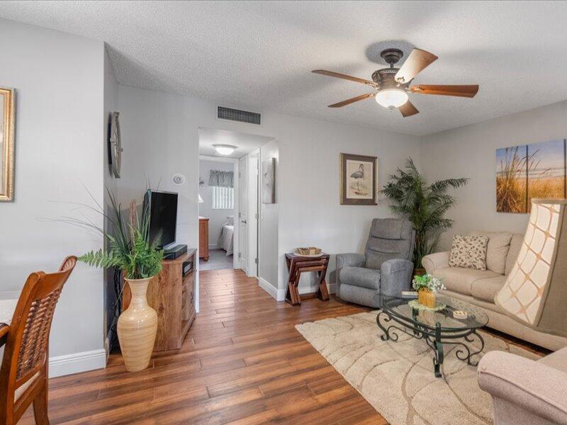 SNUG HARBOR GARDENS CONDO - Residential