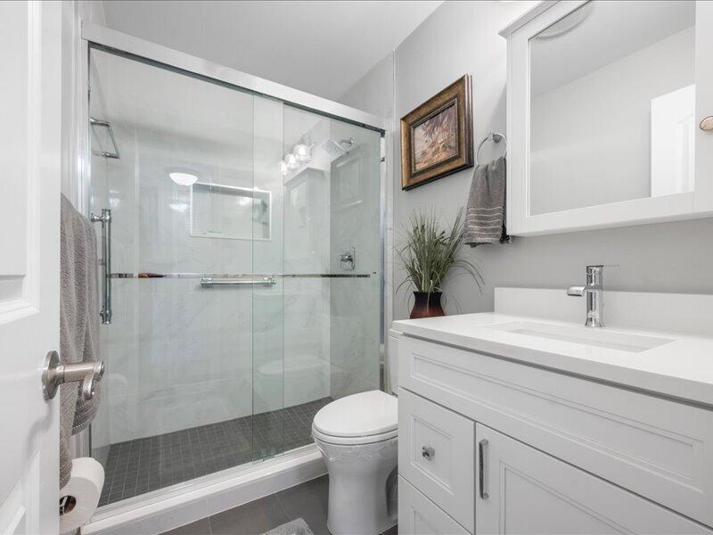 SNUG HARBOR GARDENS CONDO - Residential