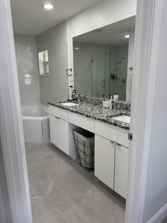 SPENCER LAKES 2 - Residential