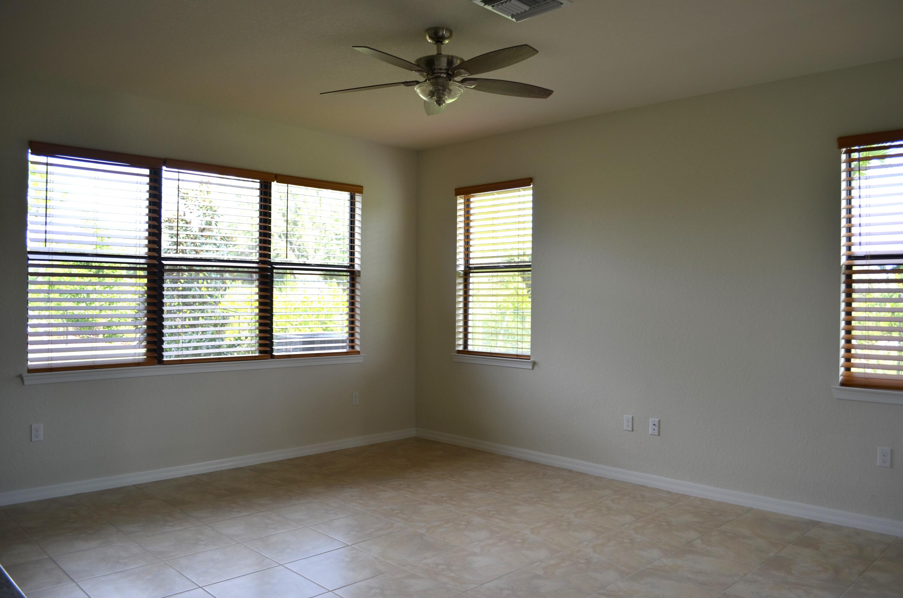 FIELDS AT GULFSTREAM POLO - Residential Lease