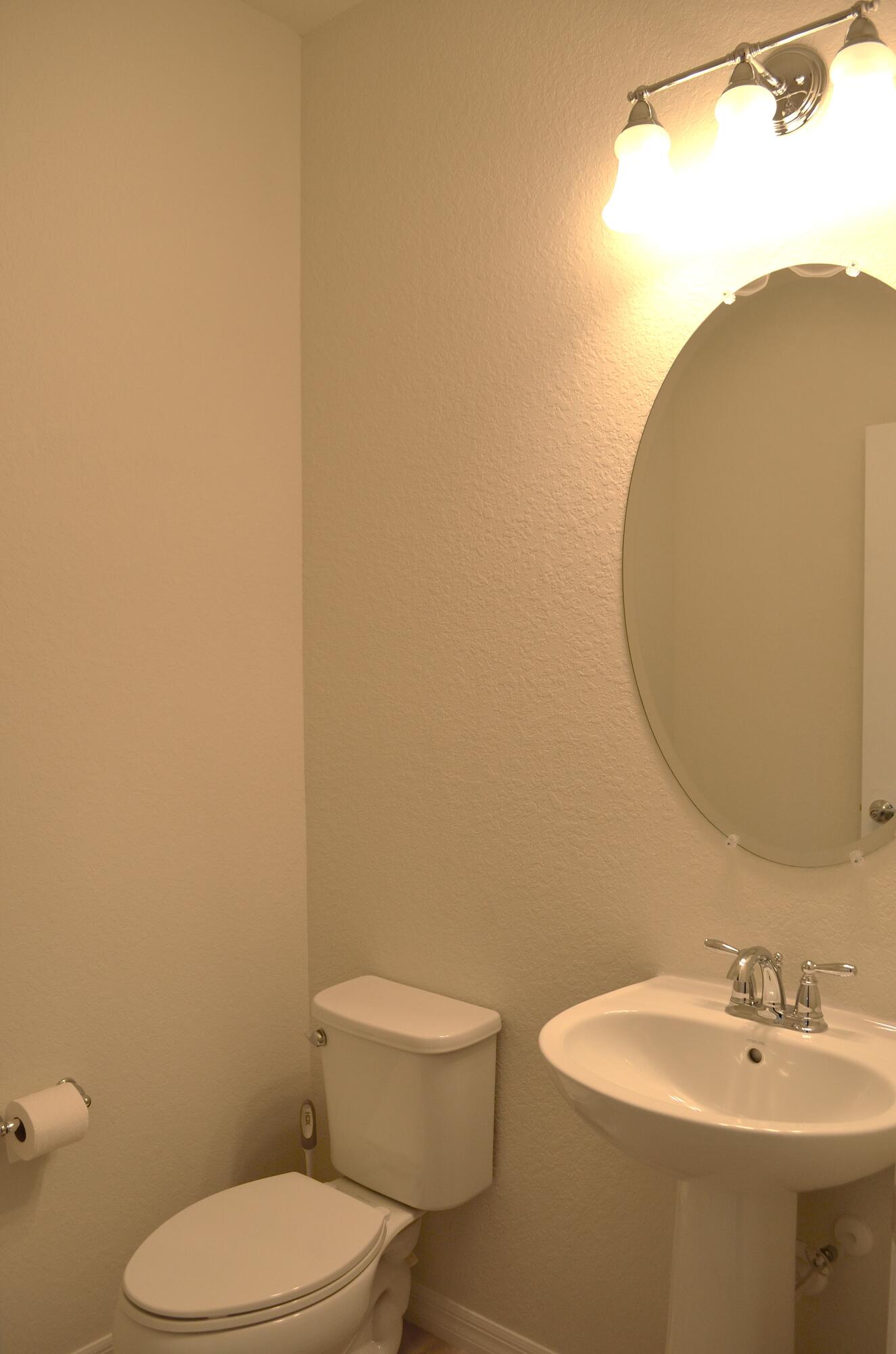 FIELDS AT GULFSTREAM POLO - Residential Lease