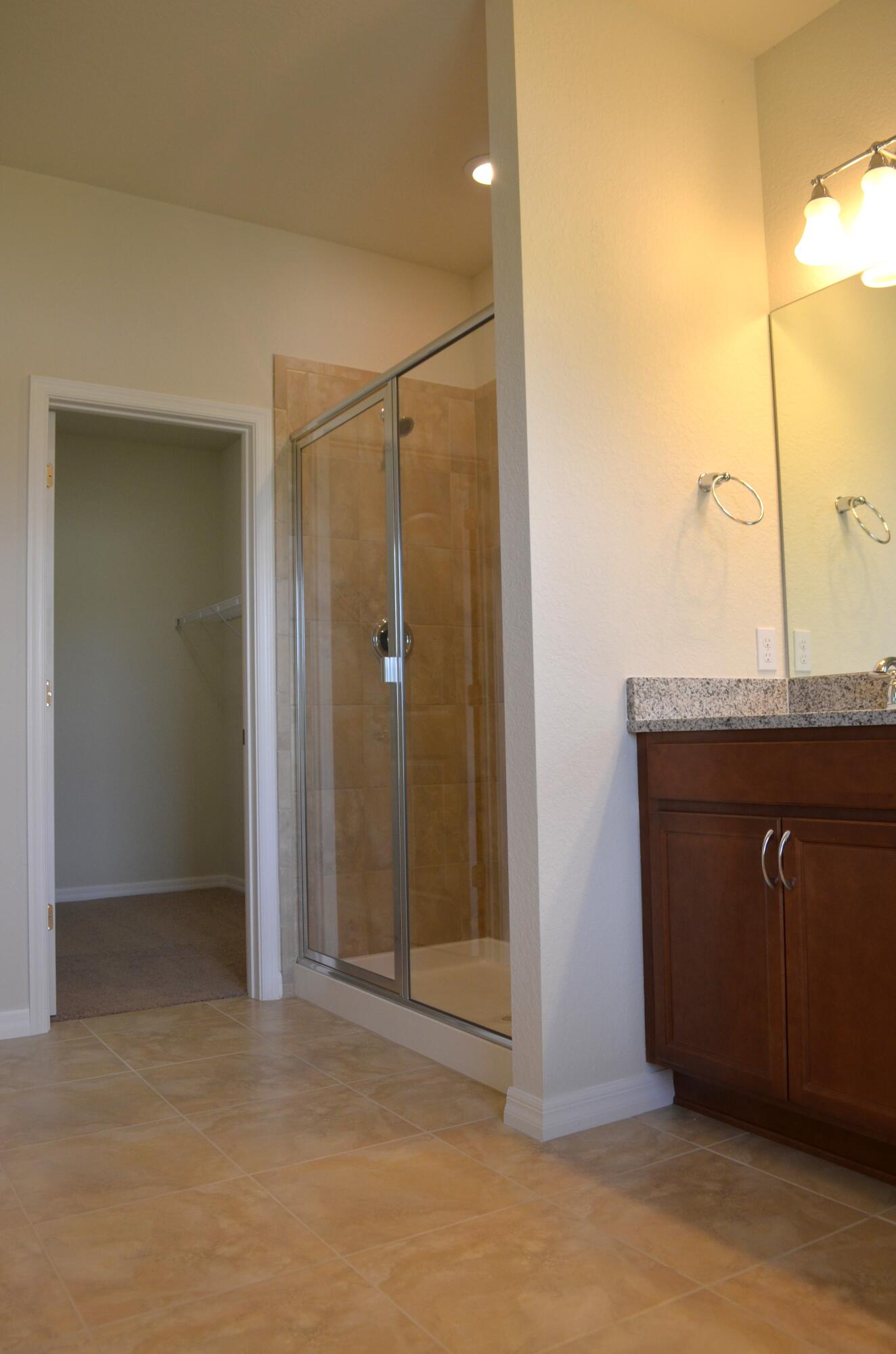 FIELDS AT GULFSTREAM POLO - Residential Lease