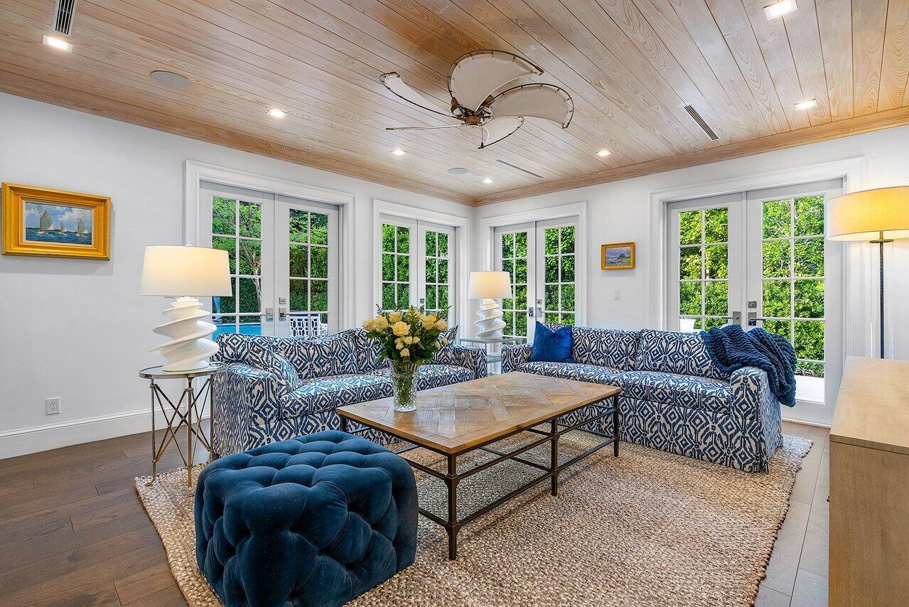 REVERIE - Residential