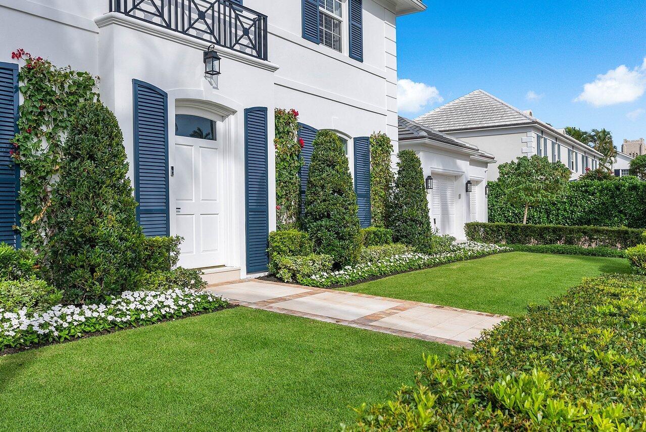 REVERIE - Residential